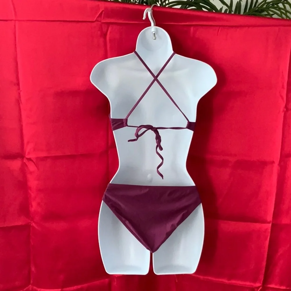 Swimsuit - Picture 4 of 4